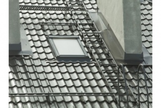 Лестница кровельная Grand Line RAL 9005 3м